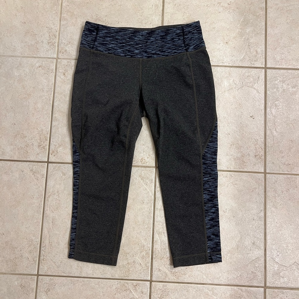 Athleta Cropped Leggings